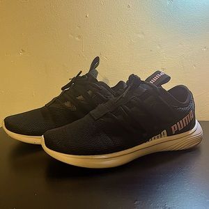 PUMA - Womens Star Vital Shoes Size 6.5 US, Color: Black/Lavendar